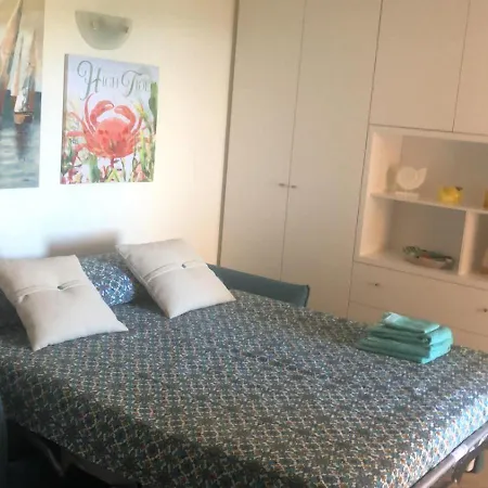 Appartamento Con Terrazzo Vista Mare *